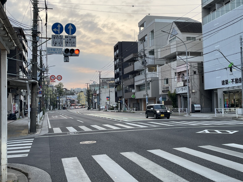 お車でご来店のご案内