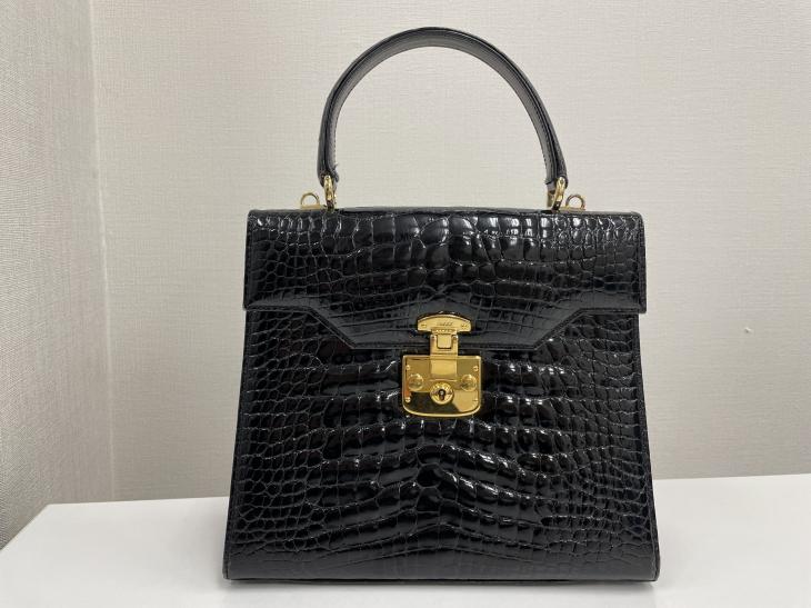ヴィンテージ グッチ  クロコダイルレザーハンドバッグ お買取！